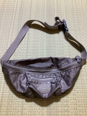 Kipling Gunmetal Gray Waistbag Hipbag Fanny Pack Nylon Waist Bag